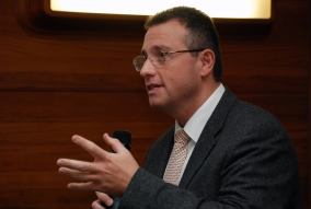 Dr. Garami Mikl&oacute;s