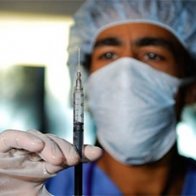 A szaktárca teljesítményelv alapján gondolja kifizethetőnek a nem kötelező védőoltások beadását. A szaktárca teljesítményelv alapján gondolja kifizethetőnek a nem kötelező védőoltások beadását.