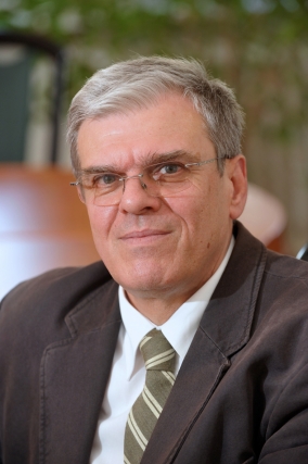 Ertl Tibor professzor, a MOTESZ eln&ouml;ke